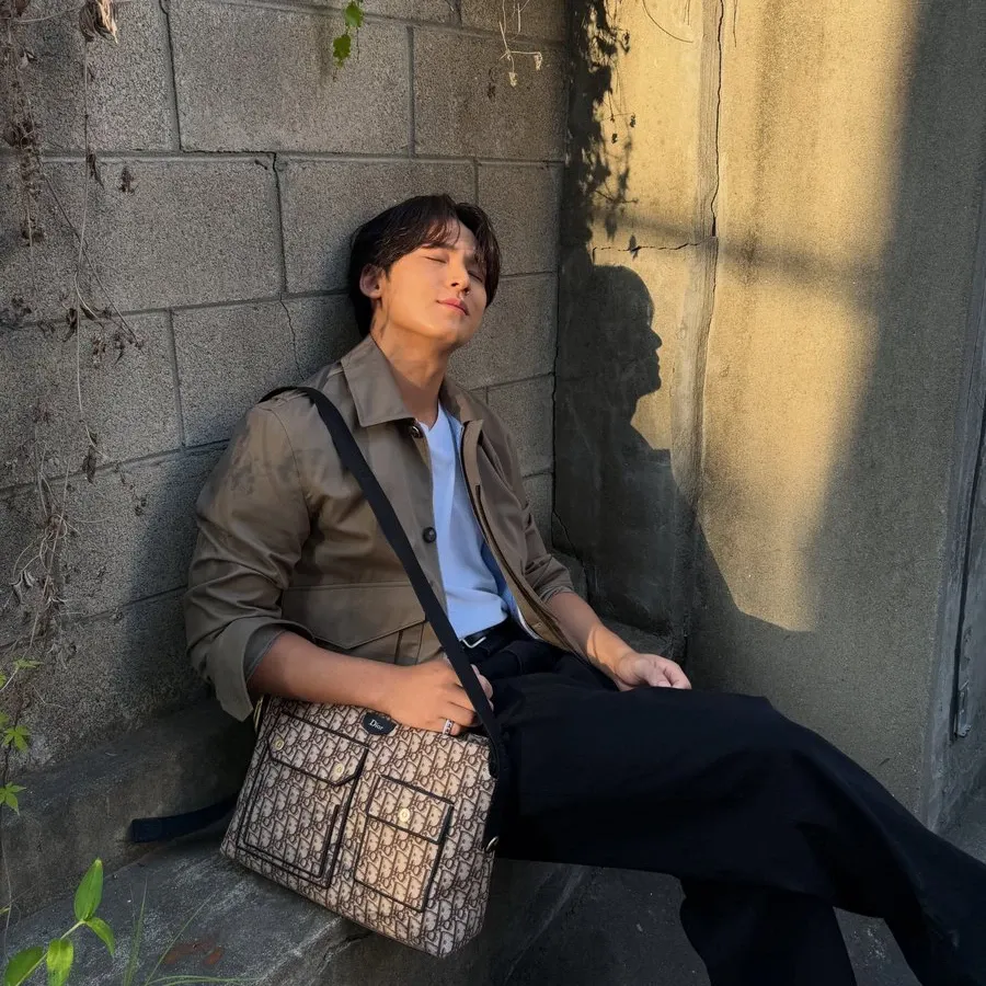 Behind-the-scenes cut of Mingyu (SEVENTEEN)