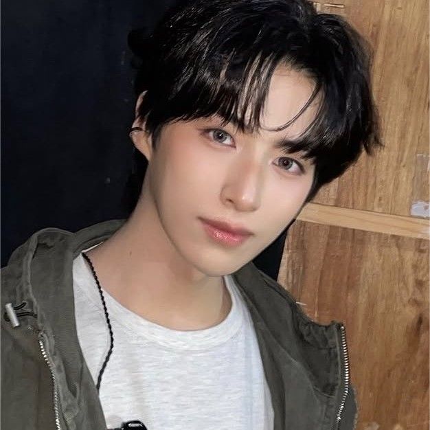 ONEUS シオン ファンダムコミュニティ │ KPOP人気No.1アプリ 最愛ドル