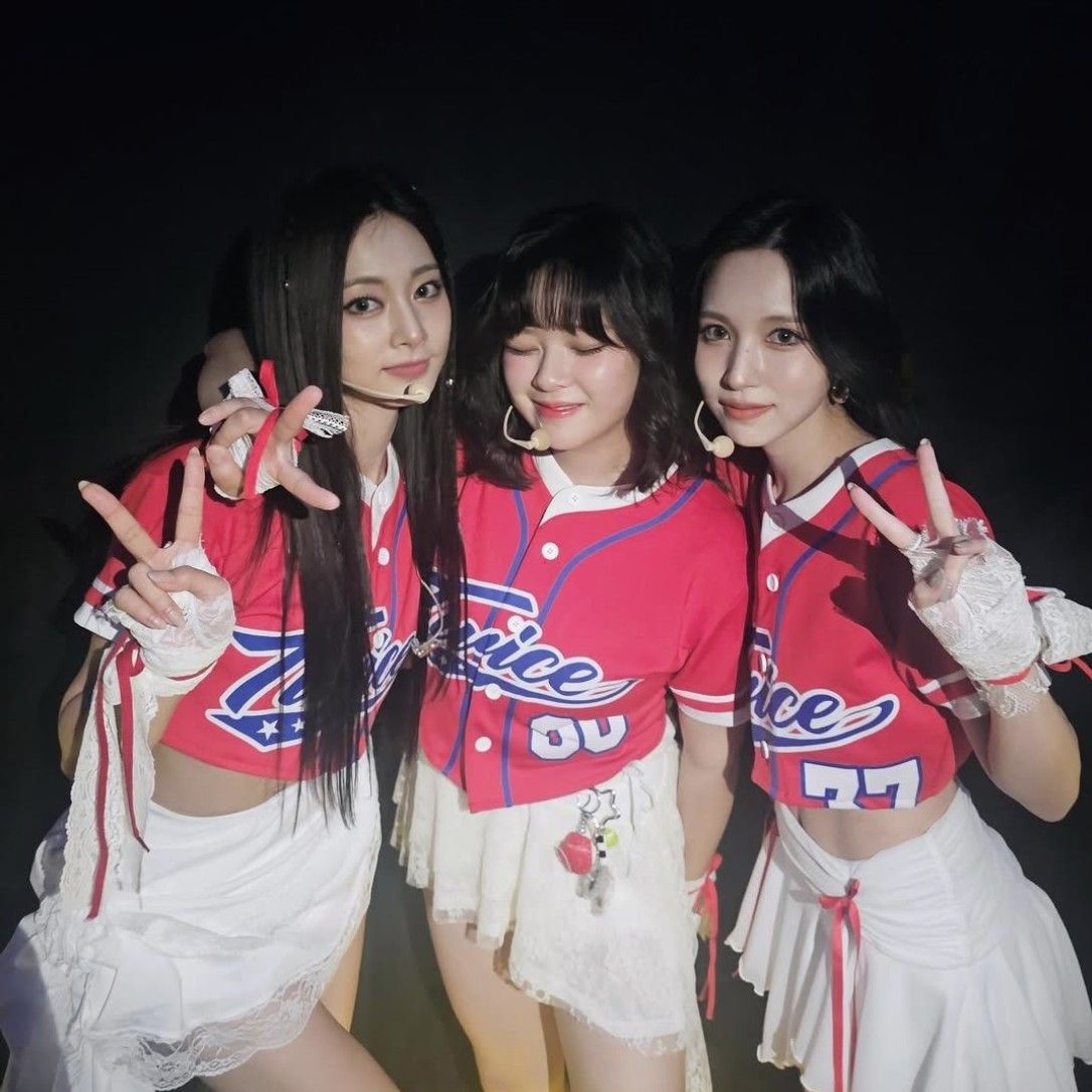 정연 (TWICE) 최근 활동샷