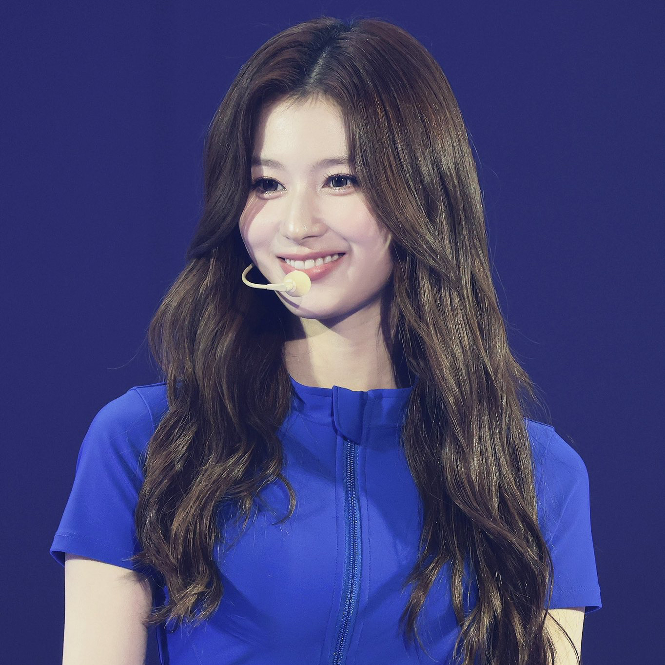 Sana (TWICE)的最新活动照片