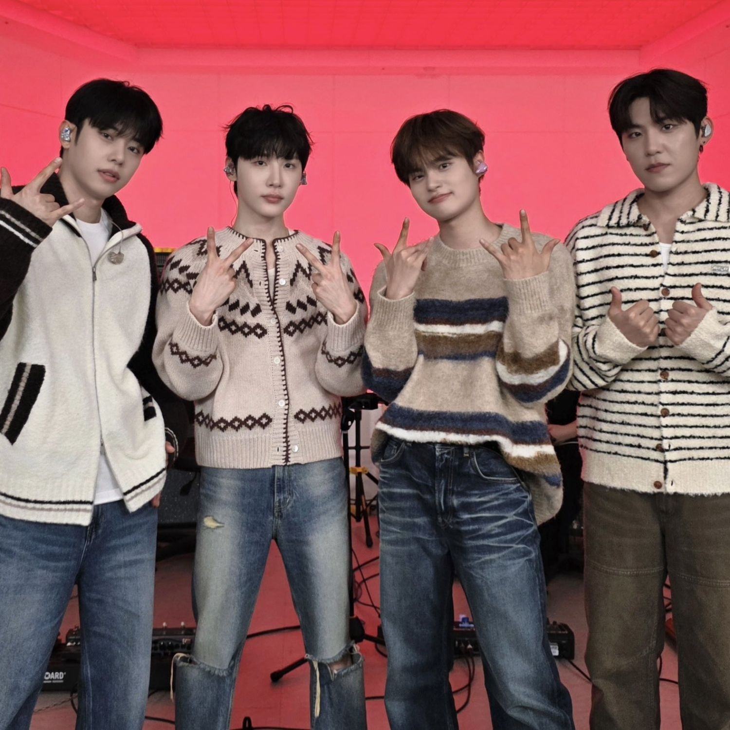 Behind-the-scenes cut of AB6IX