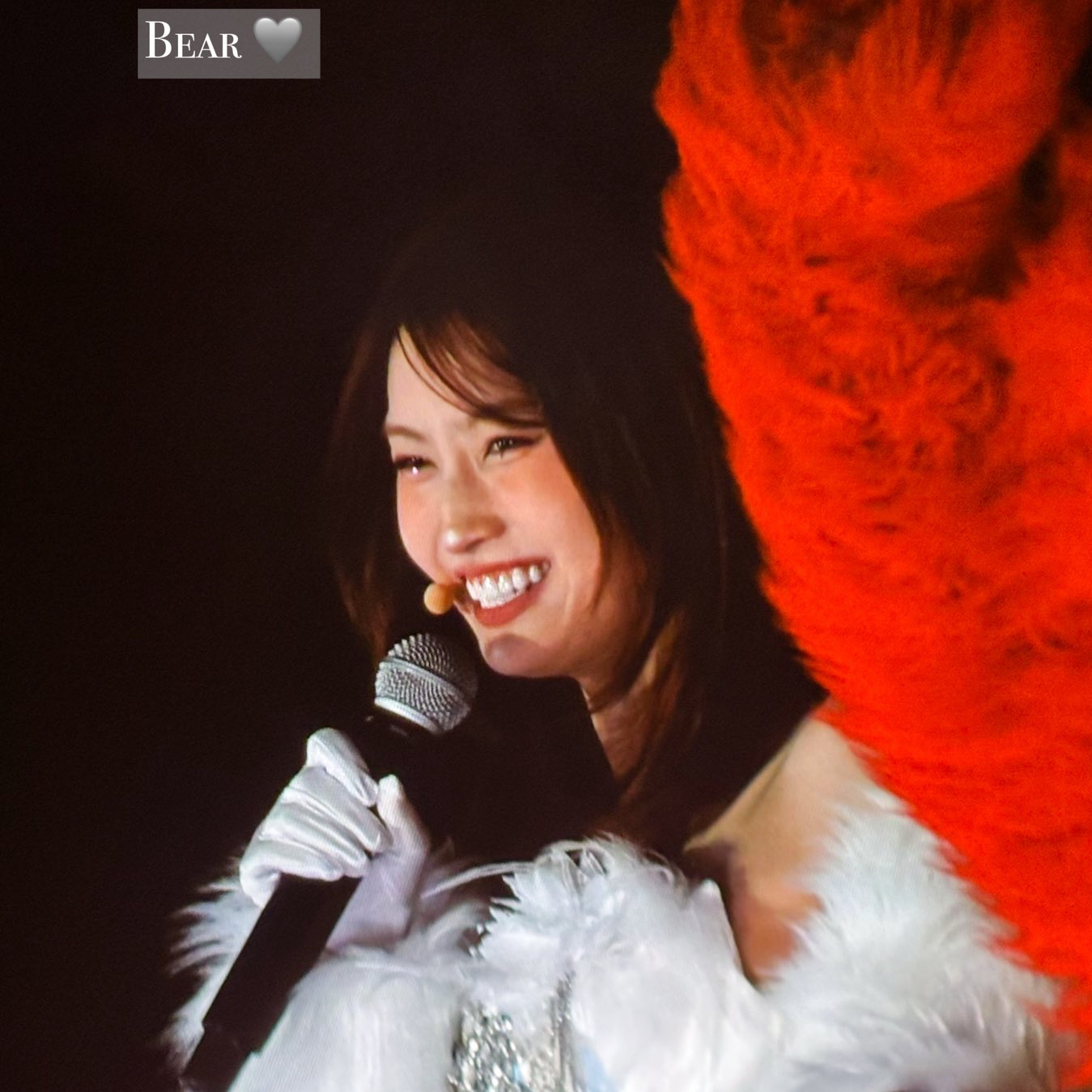 모모 (TWICE)의 최신 사진