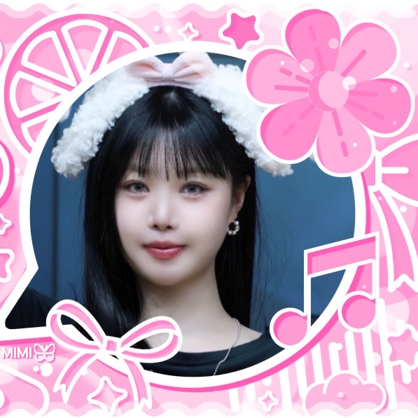 A moment captured by Soojin's fan