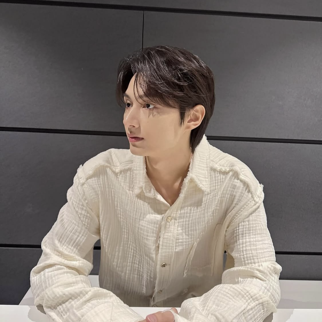 Latest photo of Jun (SEVENTEEN)