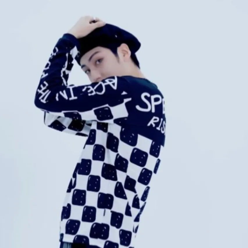 A moment captured by Lee Eunsang (YOUNITE)'s fan