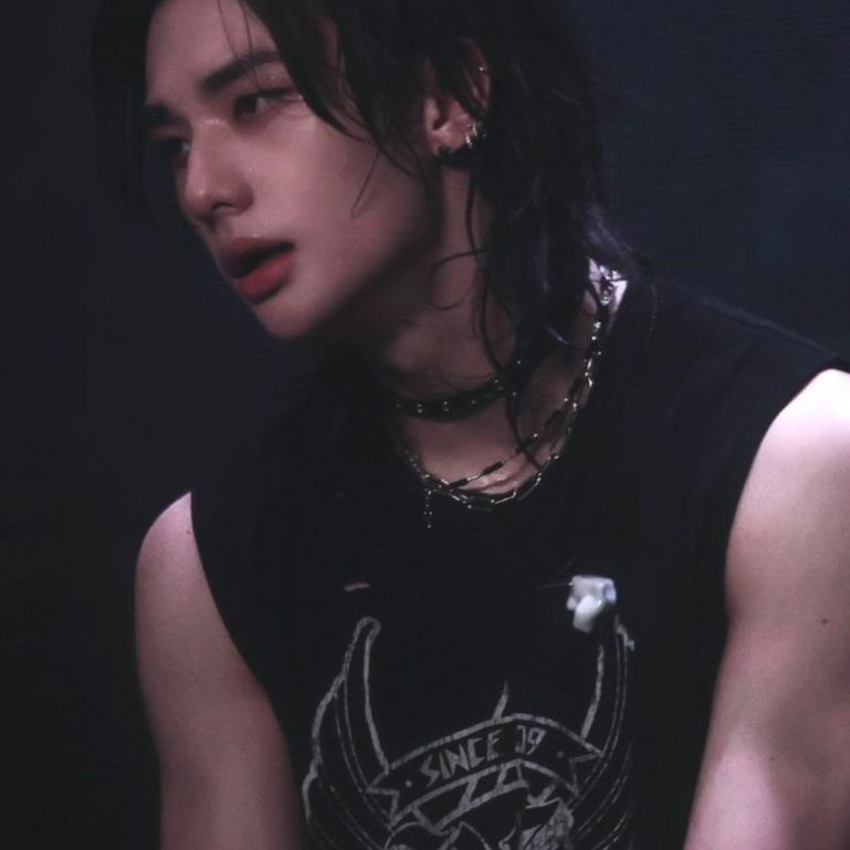 铉辰 (Stray Kids)的最新照片