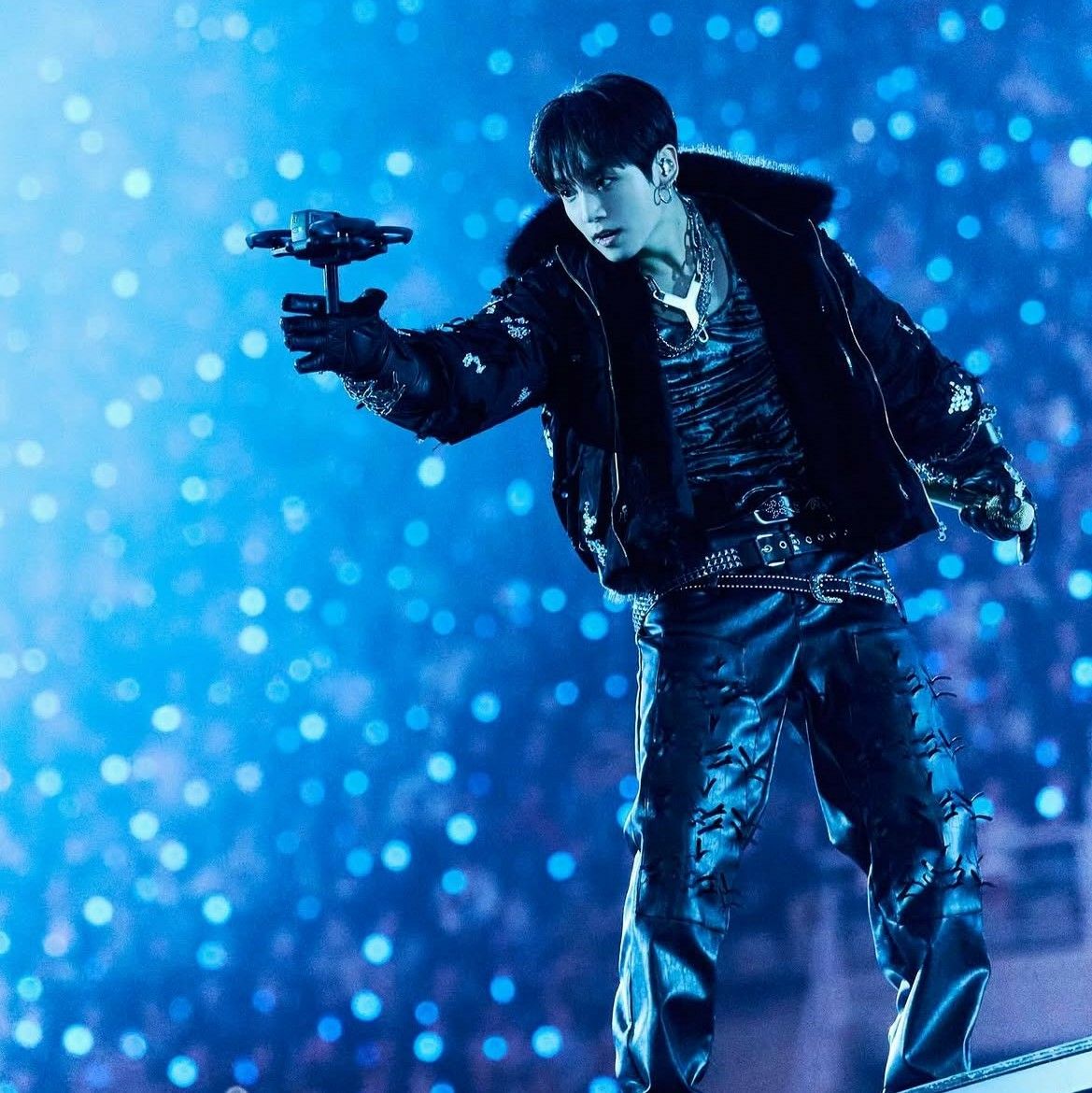 Potret di balik layar Jungkook (BTS)