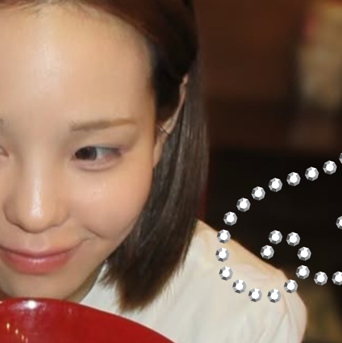 Recent activity shot of Mako (NiziU)