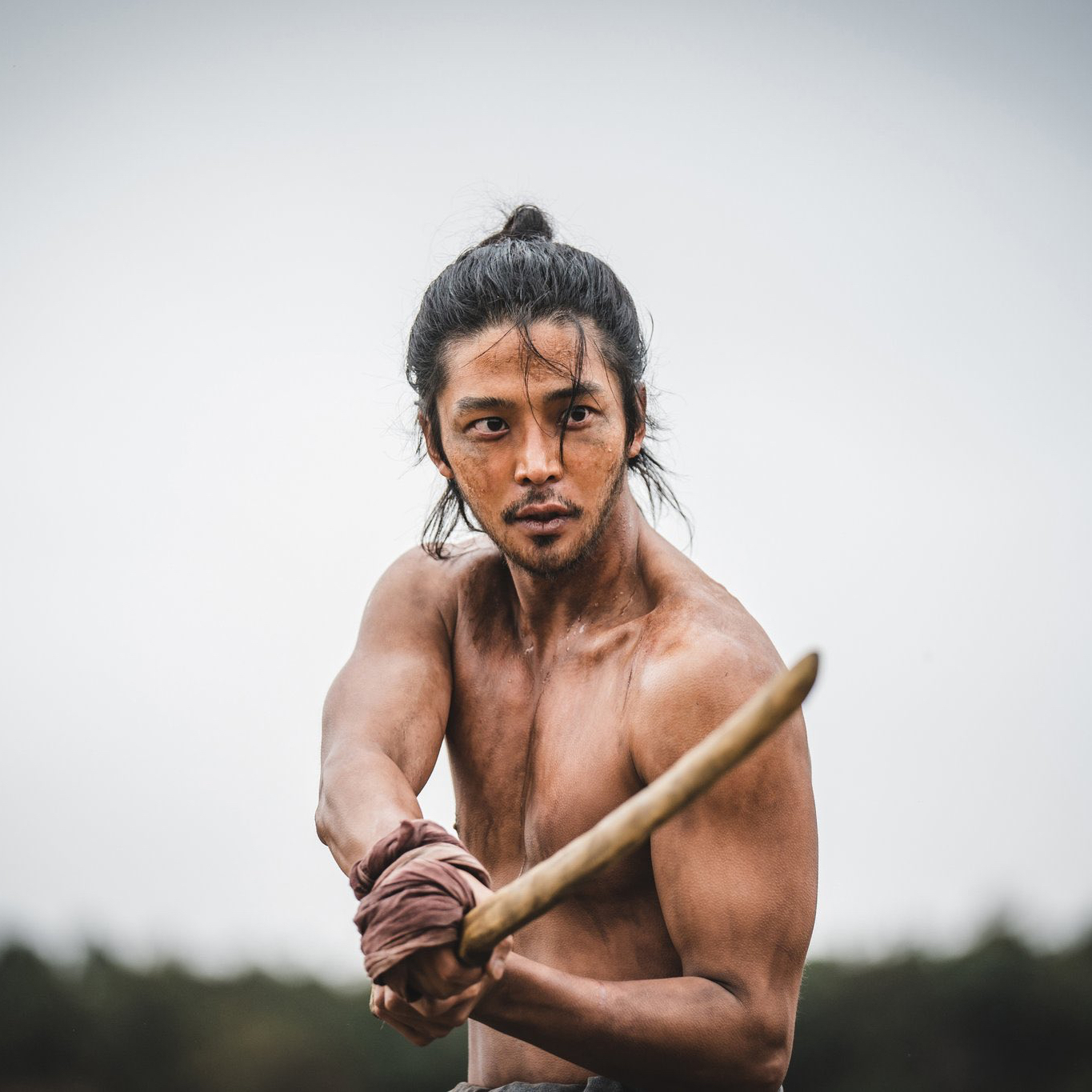 로운의 비하인드 컷