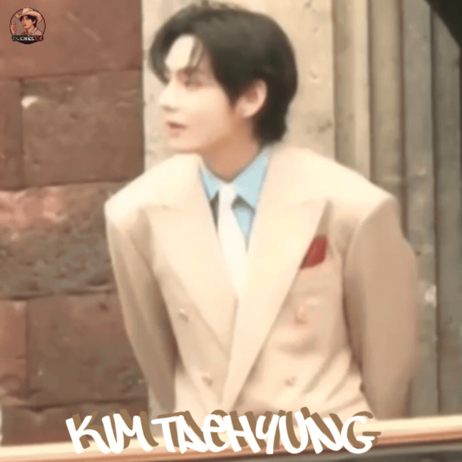 뷔 (방탄소년단)의 최신 사진