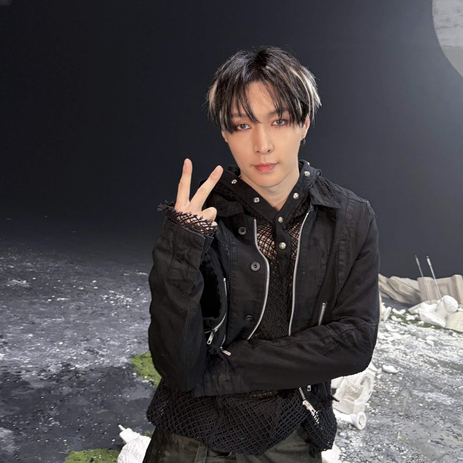 A moment captured by Lay (EXO)'s fan