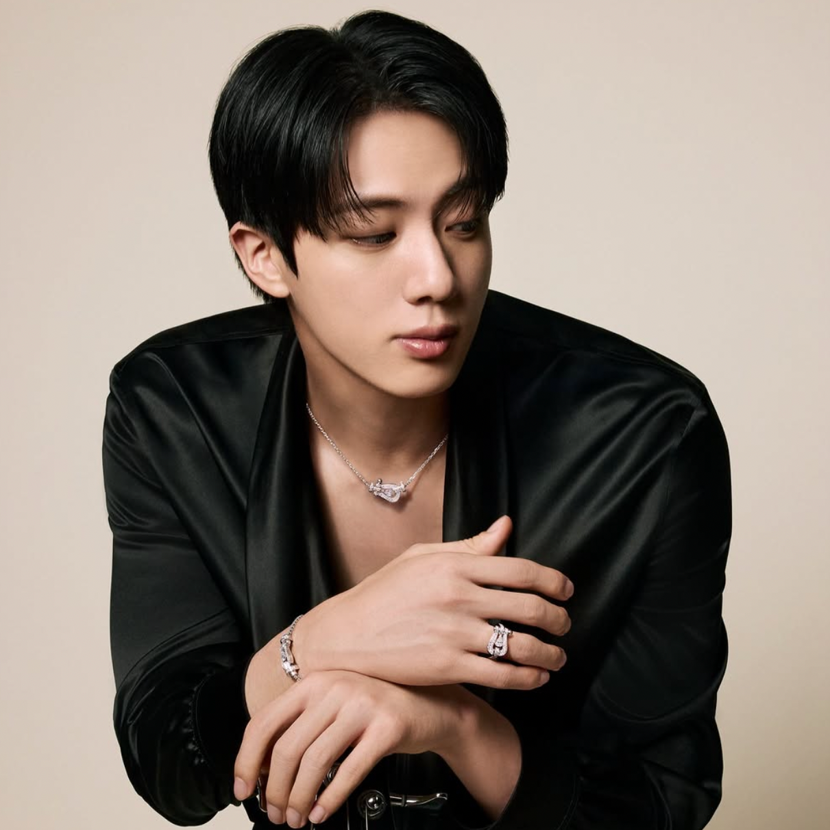 Foto terbaru Jin (BTS)