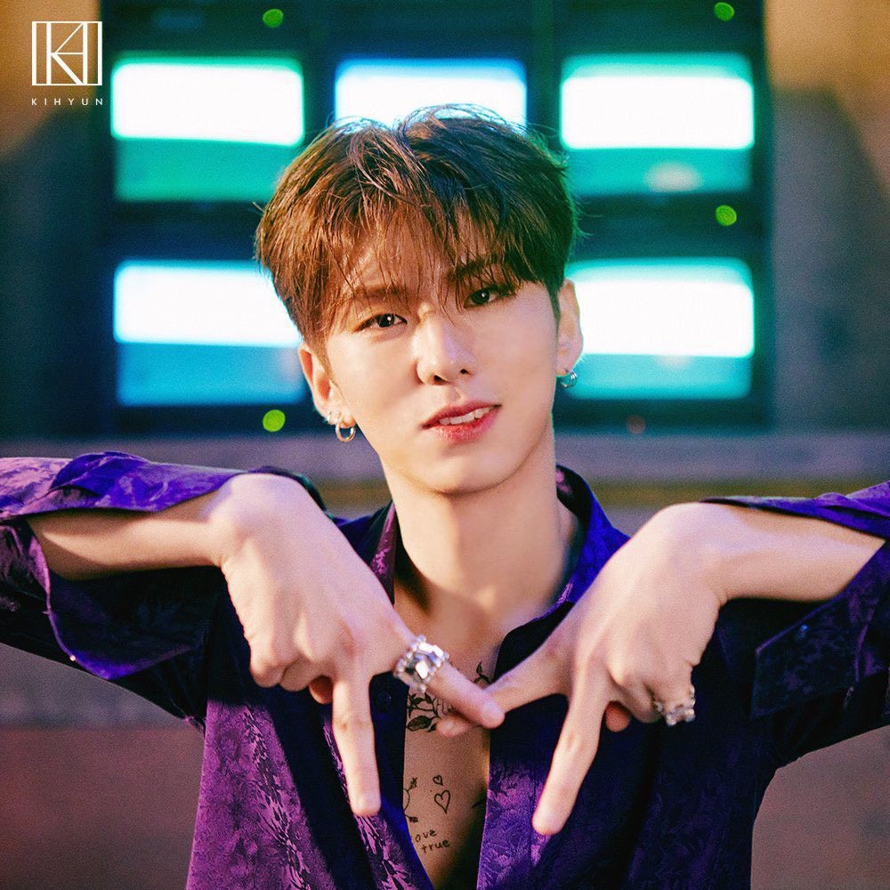 A moment captured by Kihyun (MONSTA X)'s fan