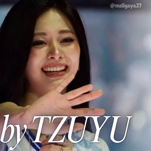 Momen yang diabadikan oleh penggemar Tzuyu (TWICE)