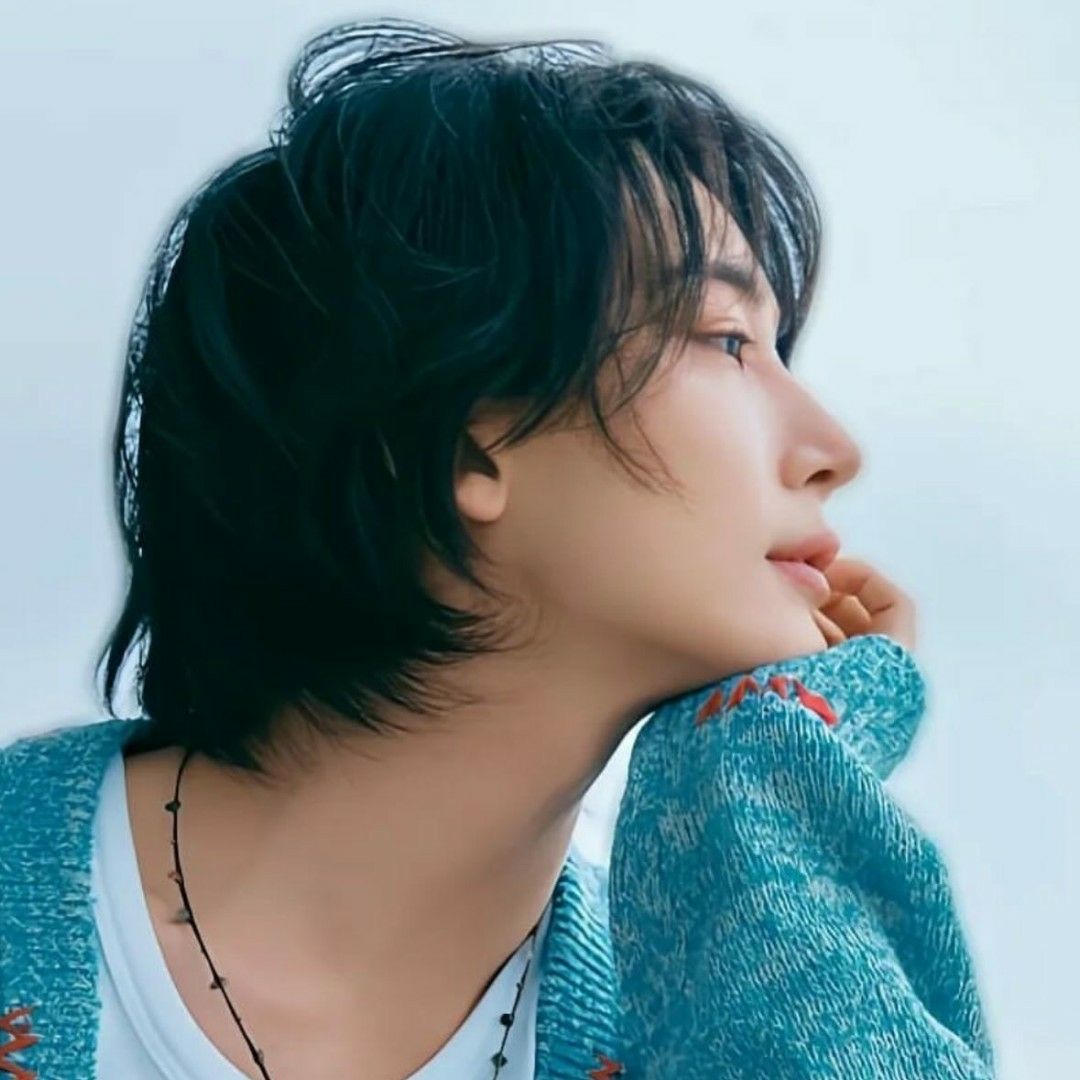 Recent activity shot of Jeonghan (SEVENTEEN)
