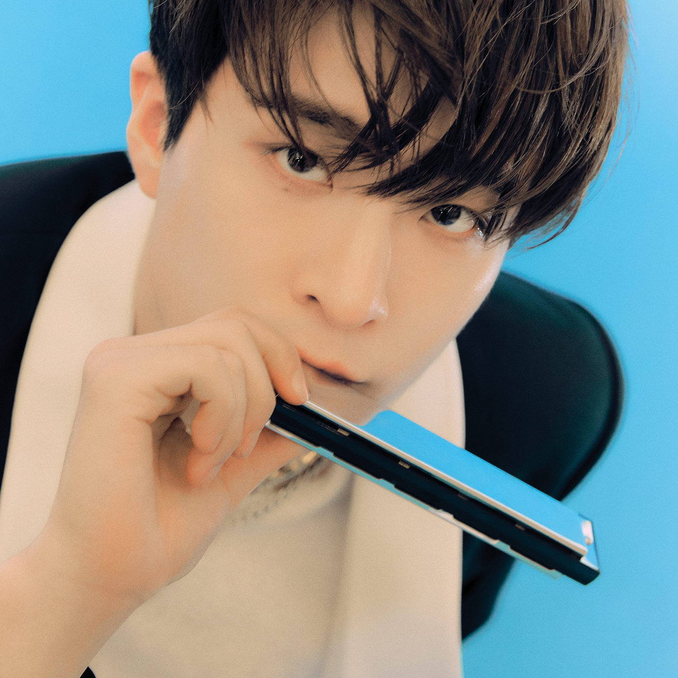 Behind-the-scenes cut of Youngjae (GOT7)
