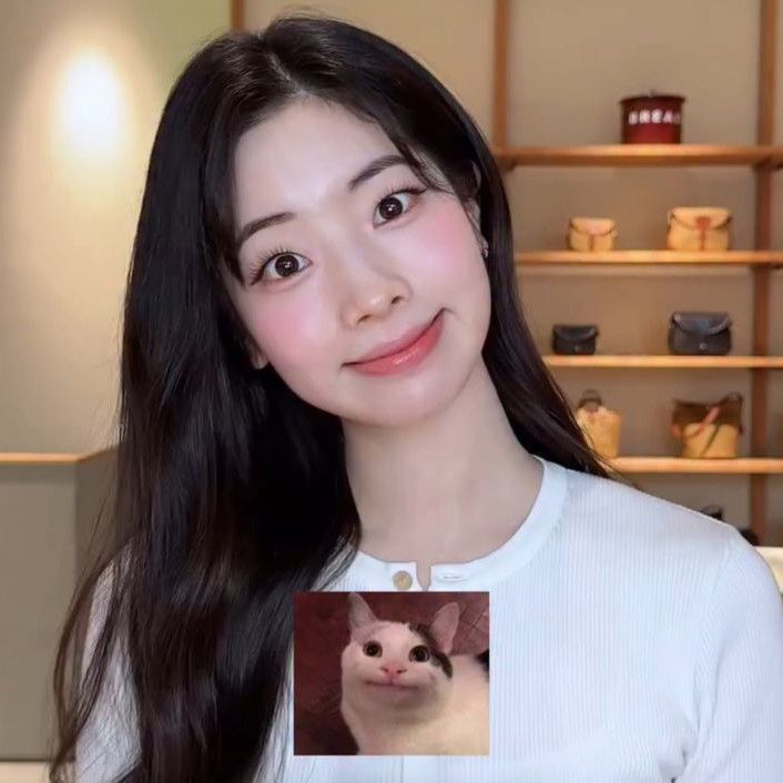 Potret di balik layar Dahyun (TWICE)