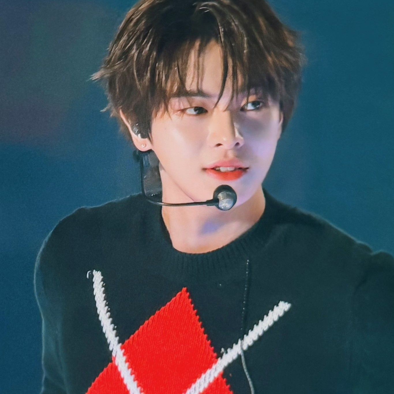 Behind-the-scenes cut of Lee Leo (ALPHA DRIVE ONE)