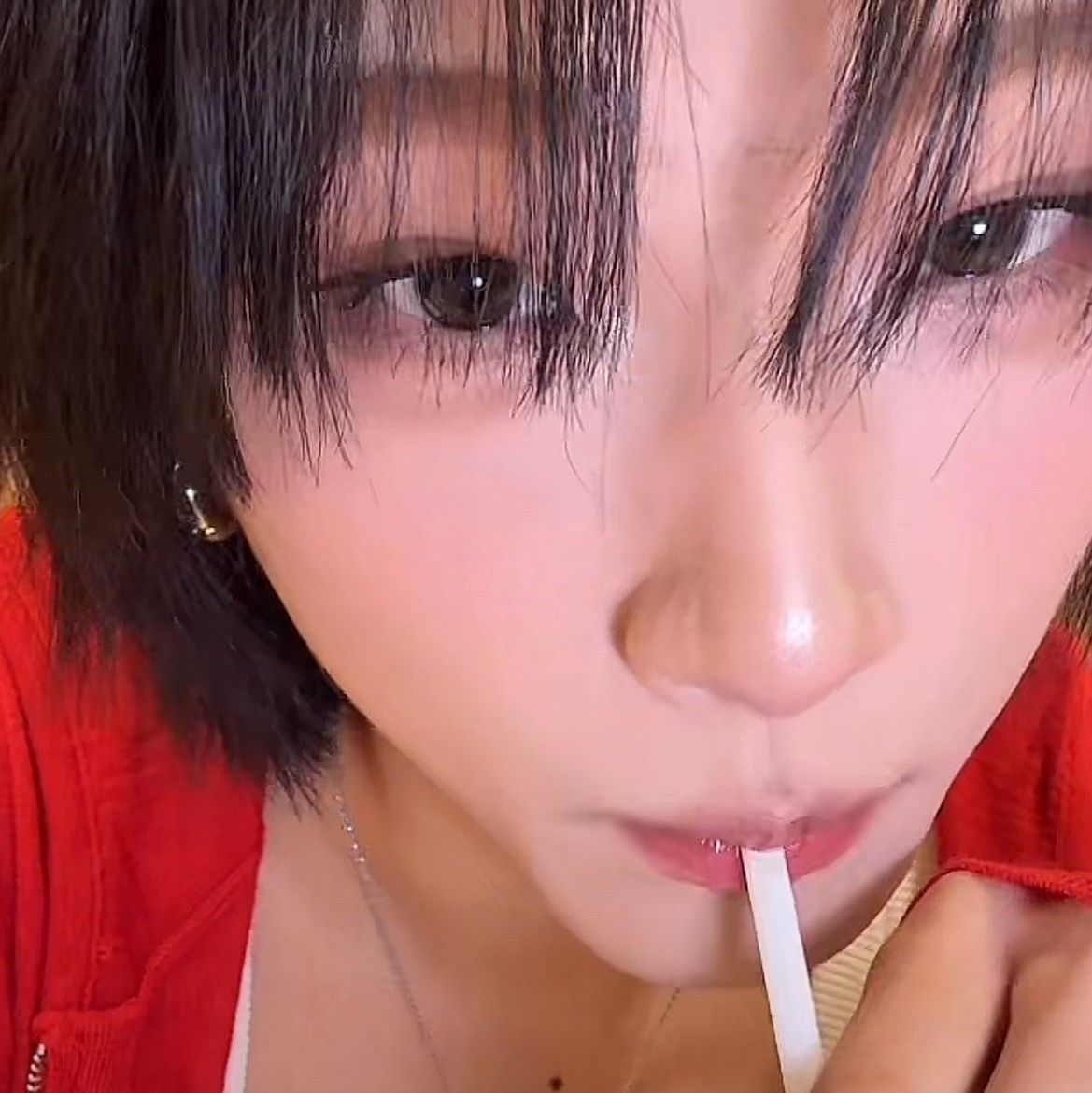 Latest photo of Hu Yetao (NexT1DE)