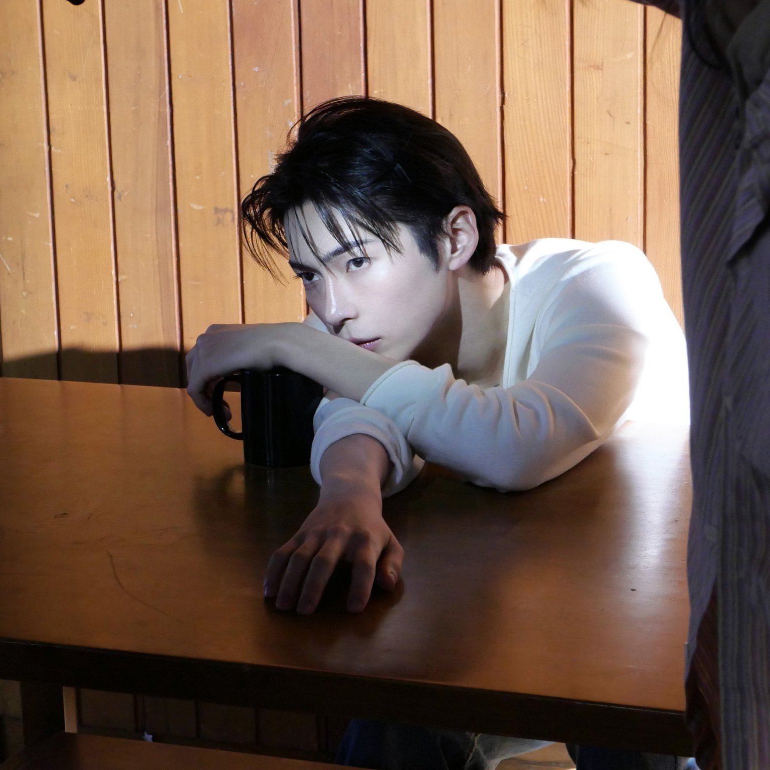 Latest photo of Sung Hanbin (ZEROBASEONE)