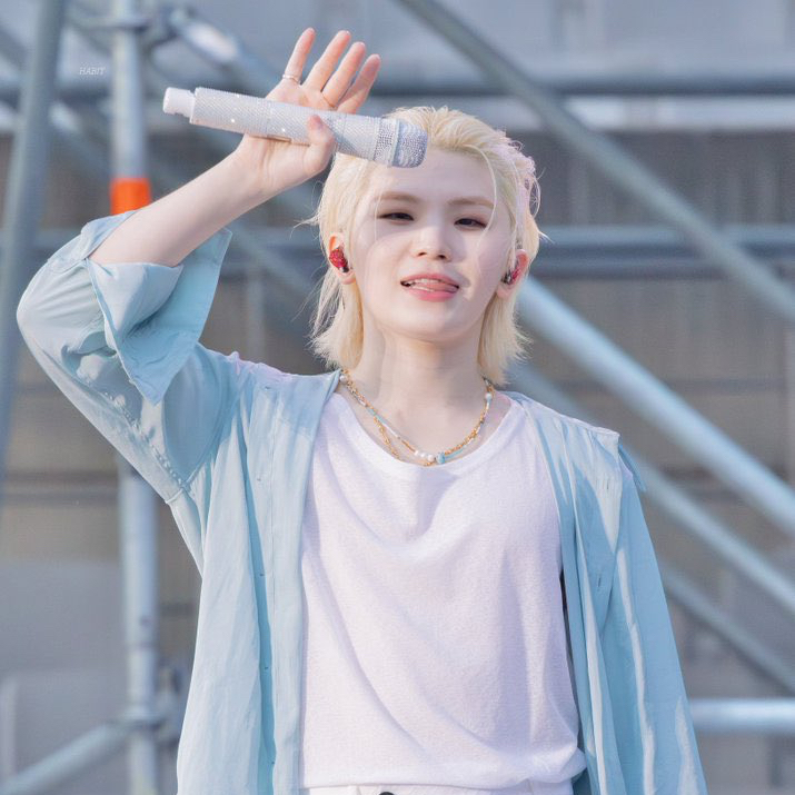 Latest photo of Woozi (SEVENTEEN)