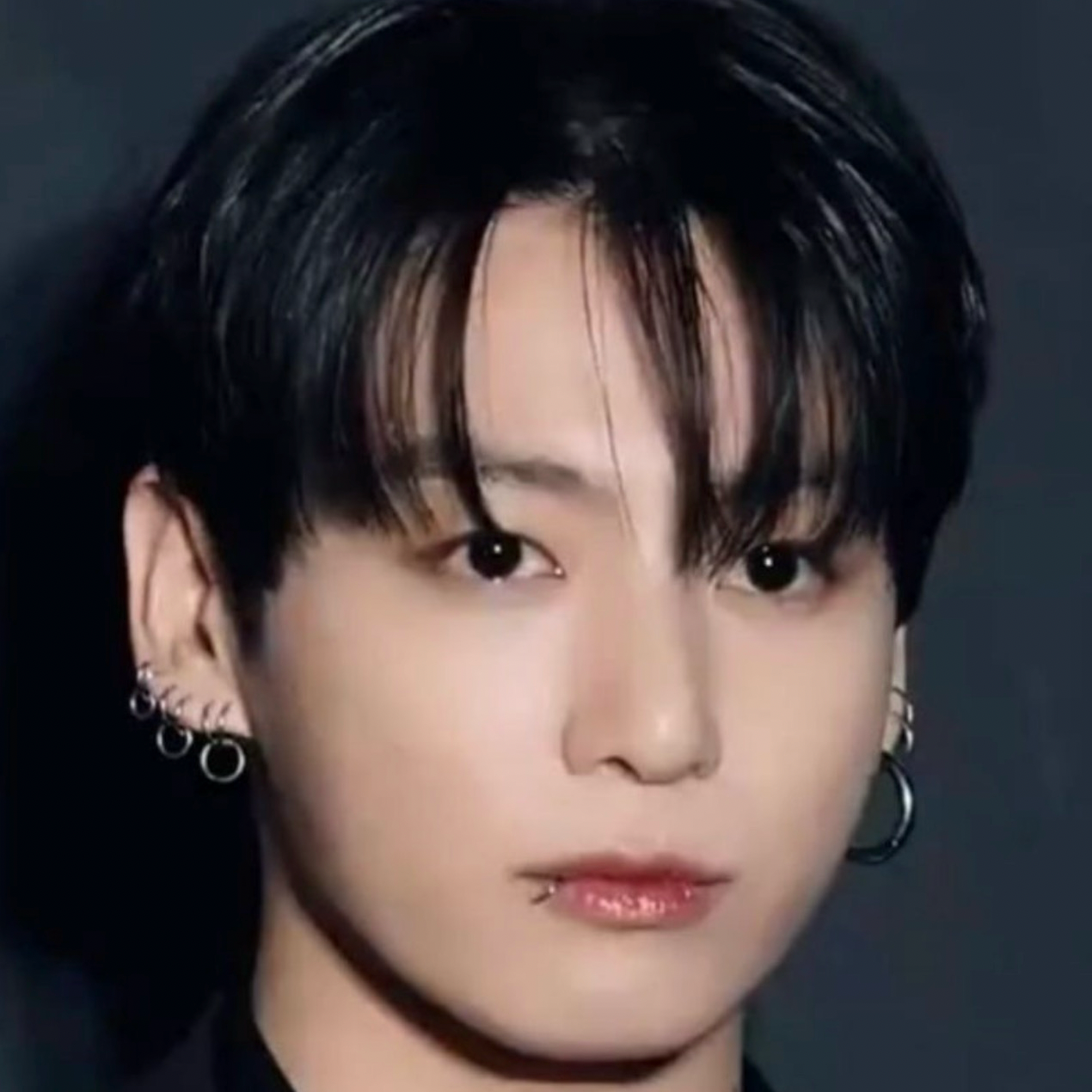 Momen yang diabadikan oleh penggemar Jungkook (BTS)