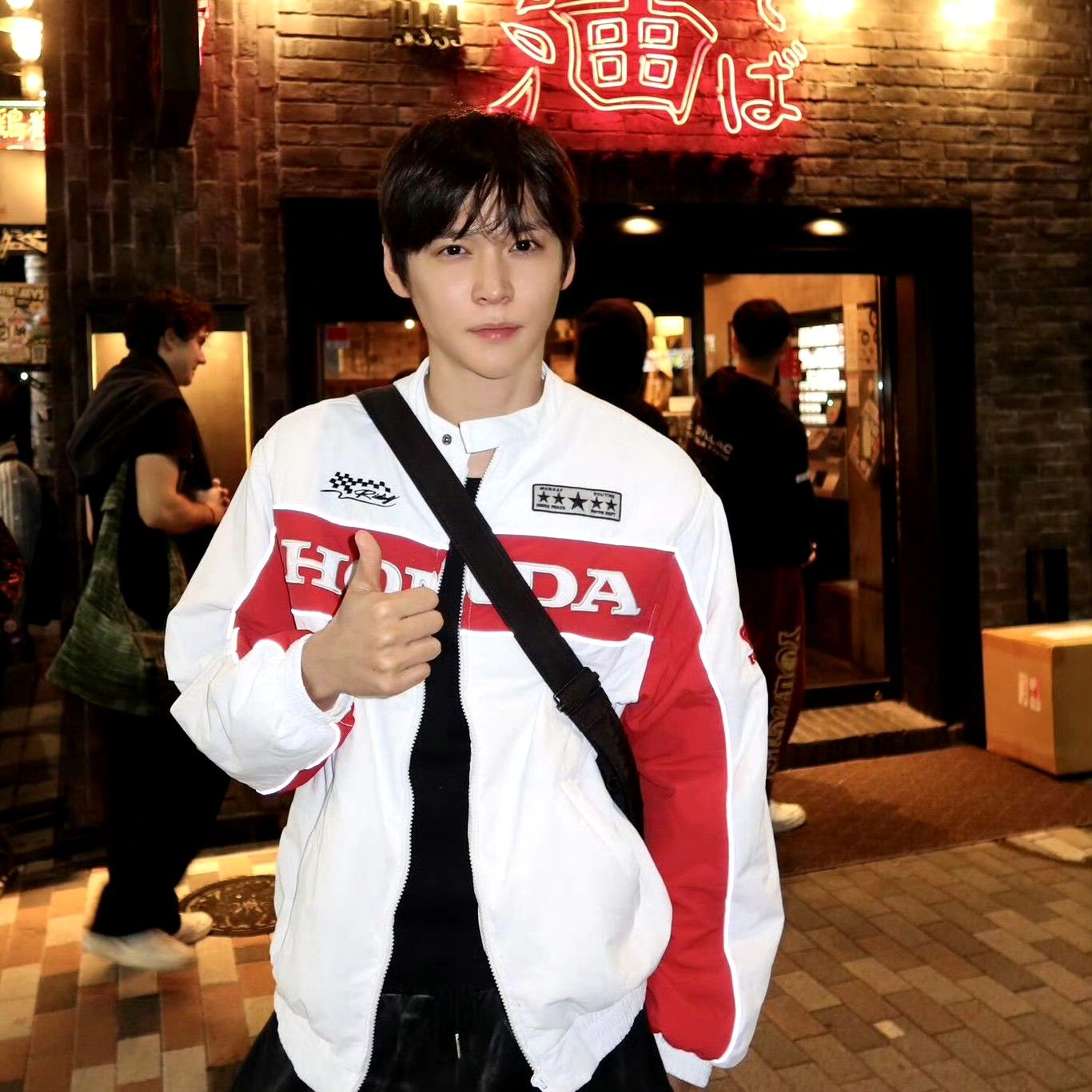 Recent activity shot of Eunseok (RIIZE)