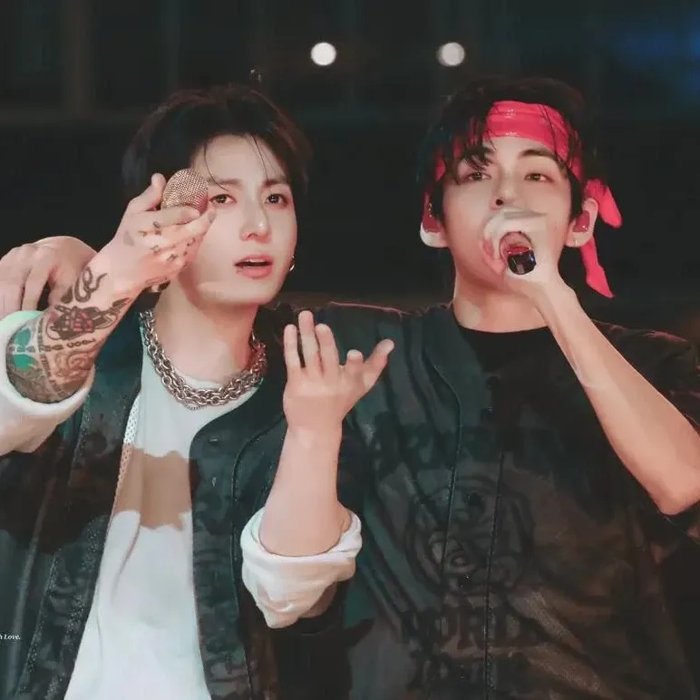 Foto terbaru V (BTS)