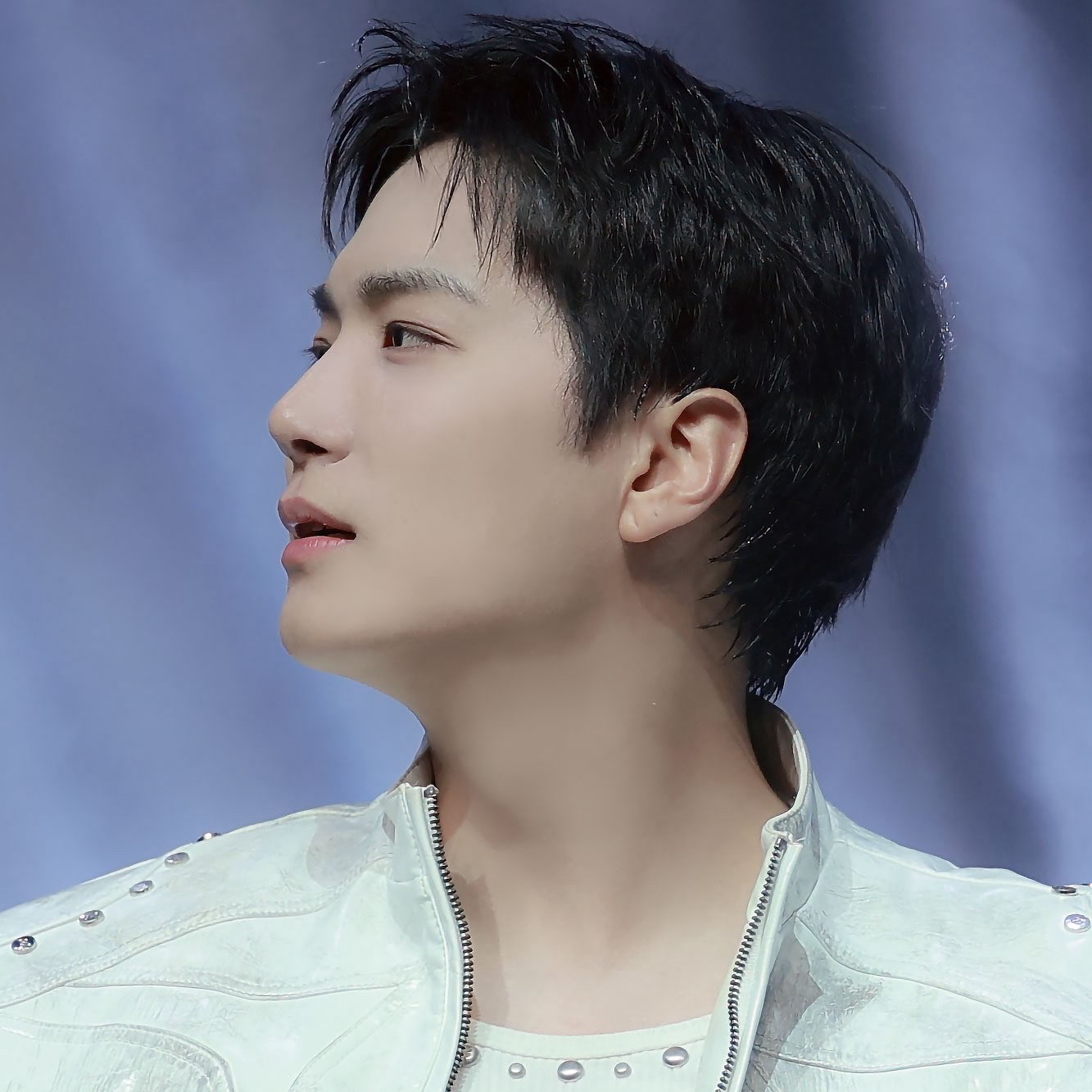Recent activity shot of Kim Jonghyeon