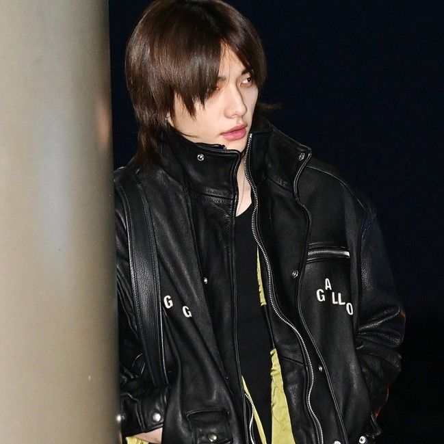 Latest photo of Hyunjin (Stray Kids)