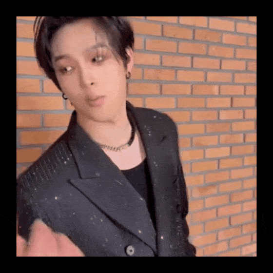 Latest photo of ONEUS