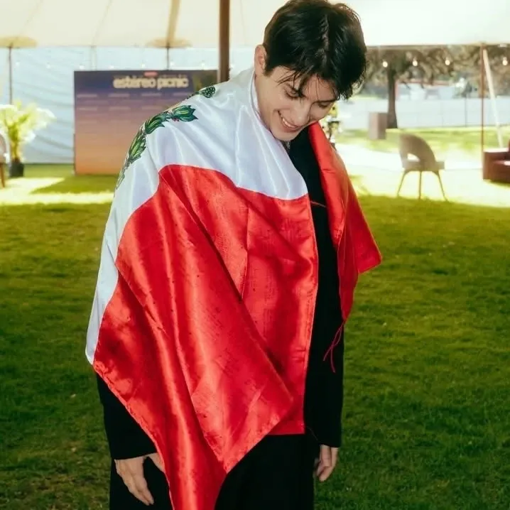 Behind-the-scenes cut of Alejandro (SANTOS BRAVOS)