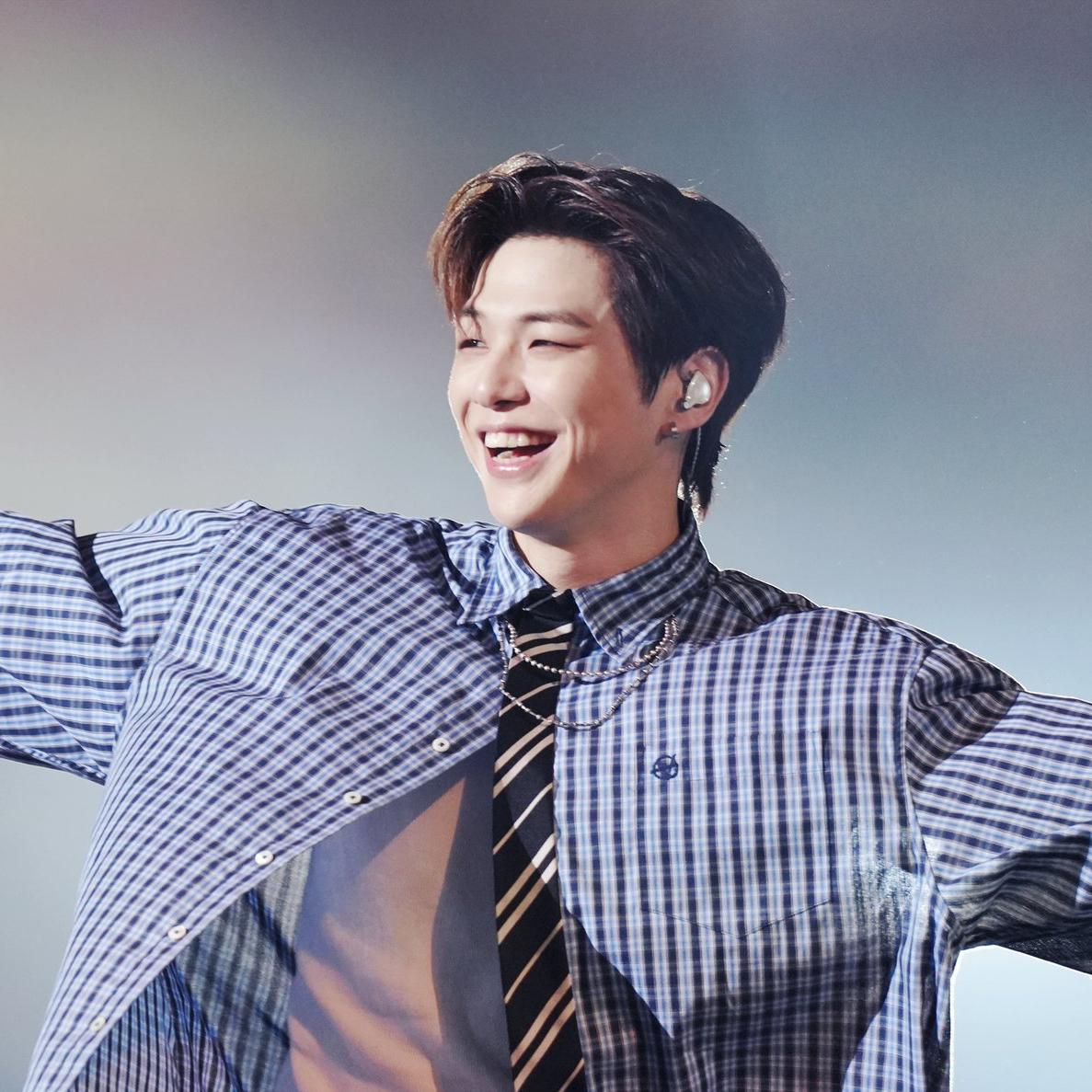 Latest photo of Kang Daniel