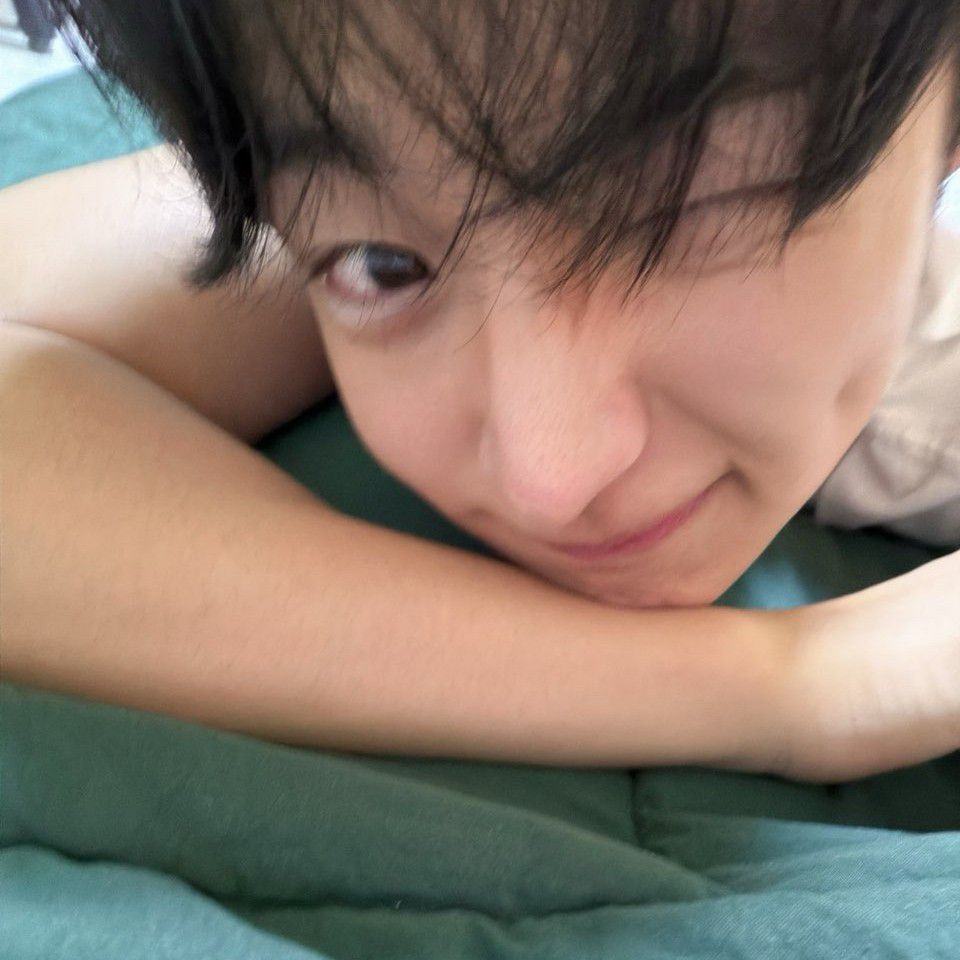 Latest photo of Choi Byungchan