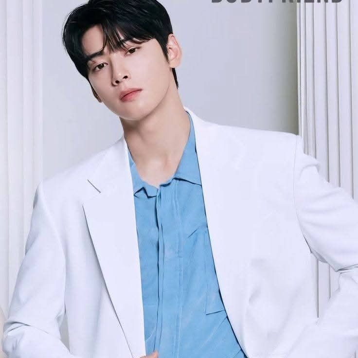 A moment captured by ASTRO's fan