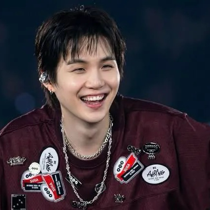 Foto terbaru SUGA (BTS)