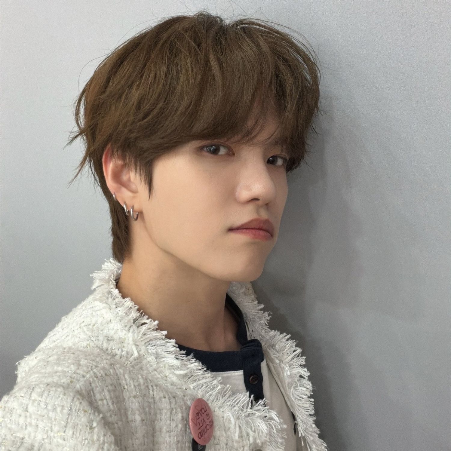 Behind-the-scenes cut of Gyehyeon (VERIVERY)