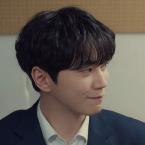 Recent activity shot of Lee Junyoung