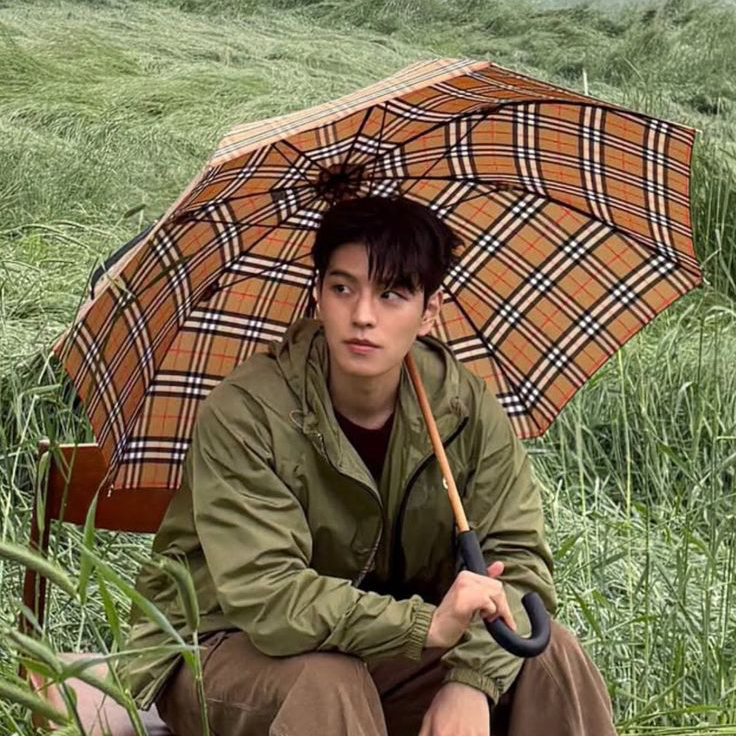 Foto aktivitas terbaru Seungmin (Stray Kids)