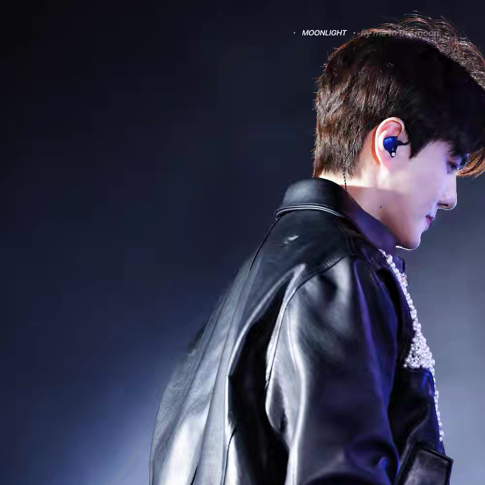 Latest photo of Sehun (EXO)