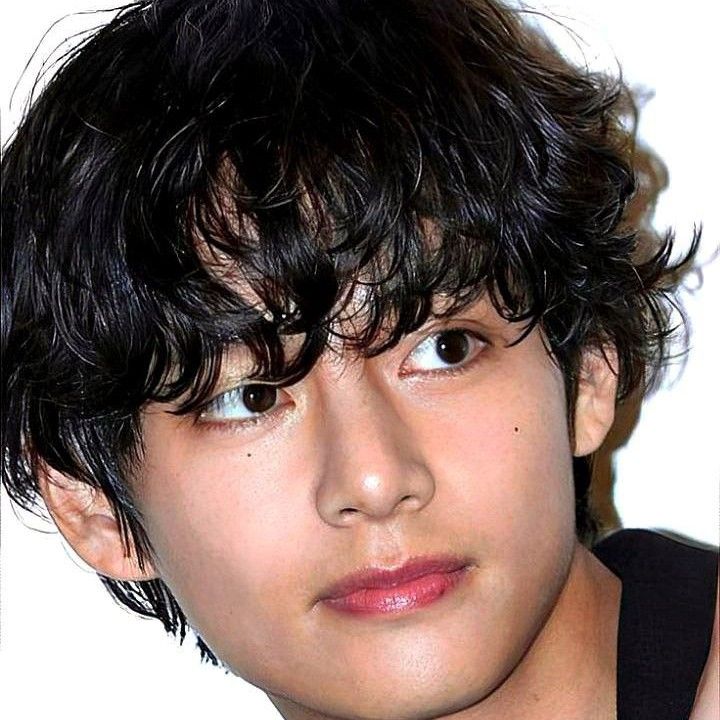 V (BTS)の最新写真