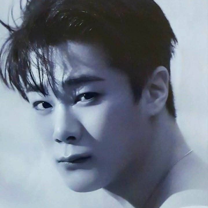 Recent activity shot of Eunwoo (ASTRO)