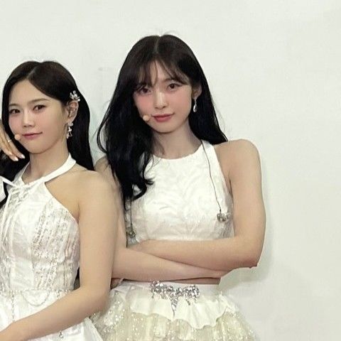 Behind-the-scenes cut of OH MY GIRL