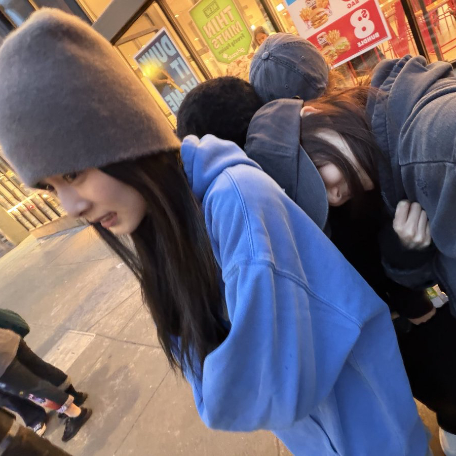 TWICE의 비하인드 컷