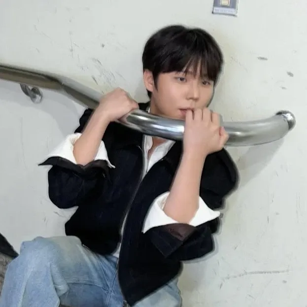 Latest photo of Jung Seunghwan