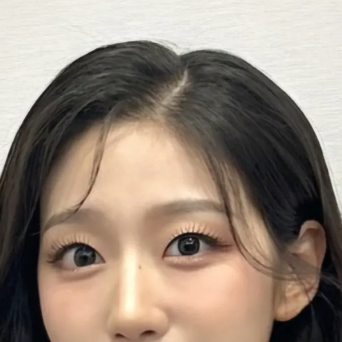 Behind-the-scenes cut of Jeong Yein (Lovelyz)