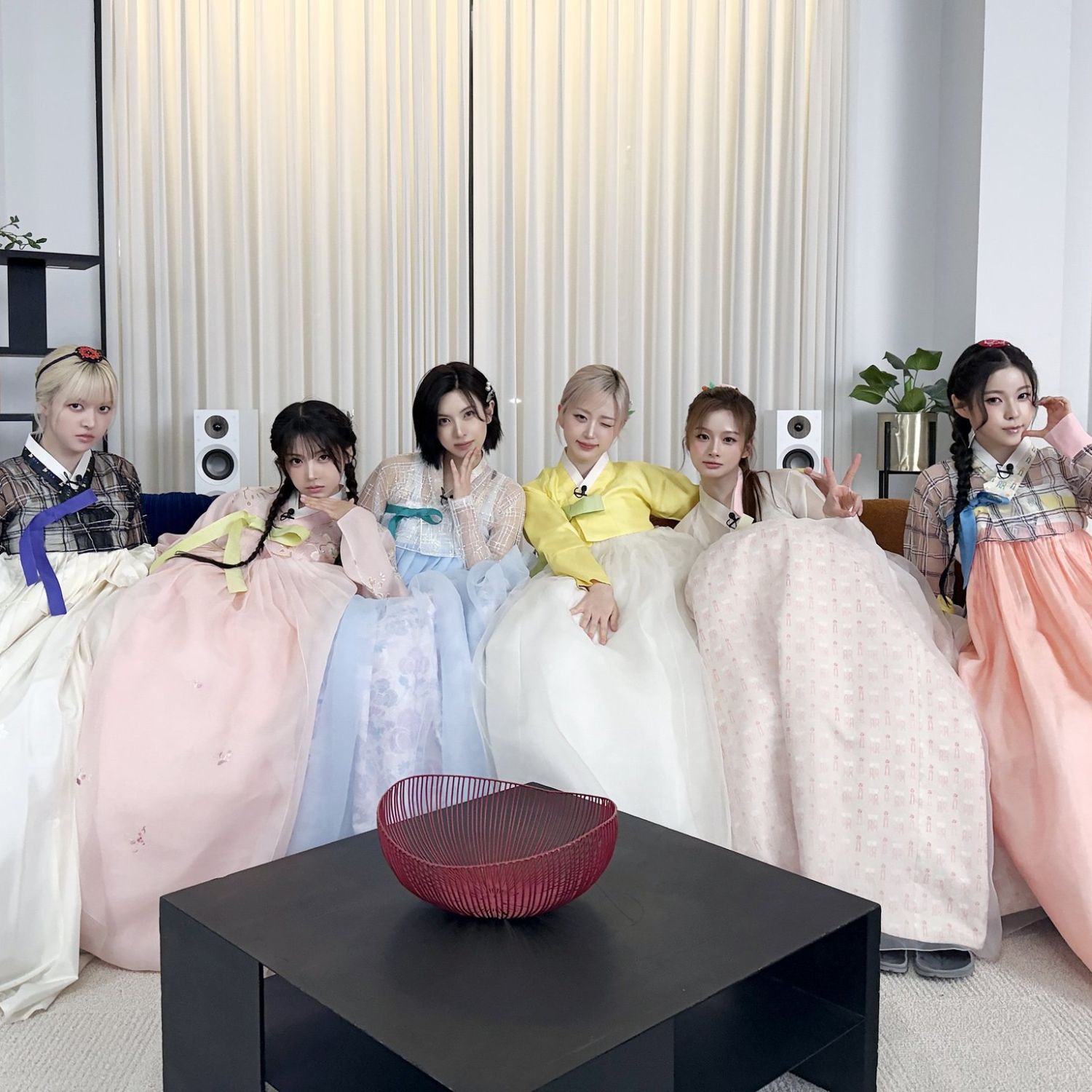 Behind-the-scenes cut of NMIXX