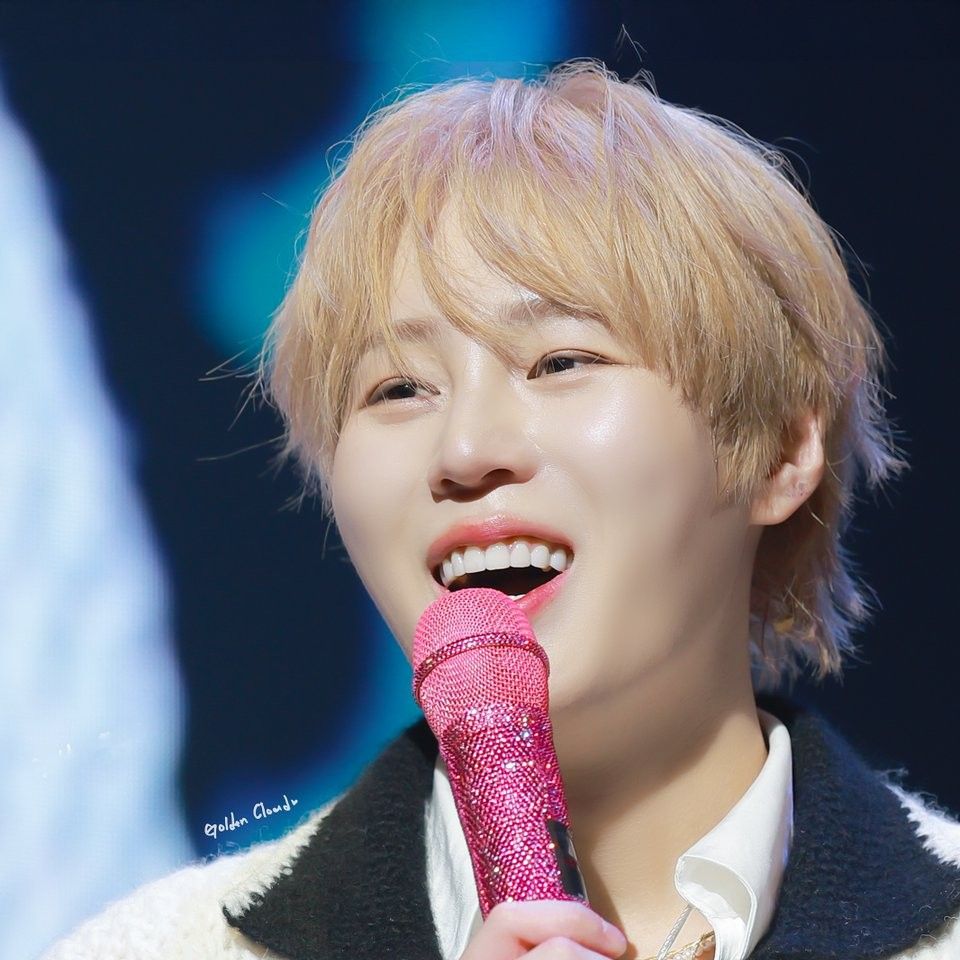 Latest photo of Ha Sungwoon