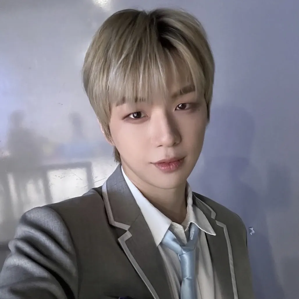 강다니엘의 최신 사진