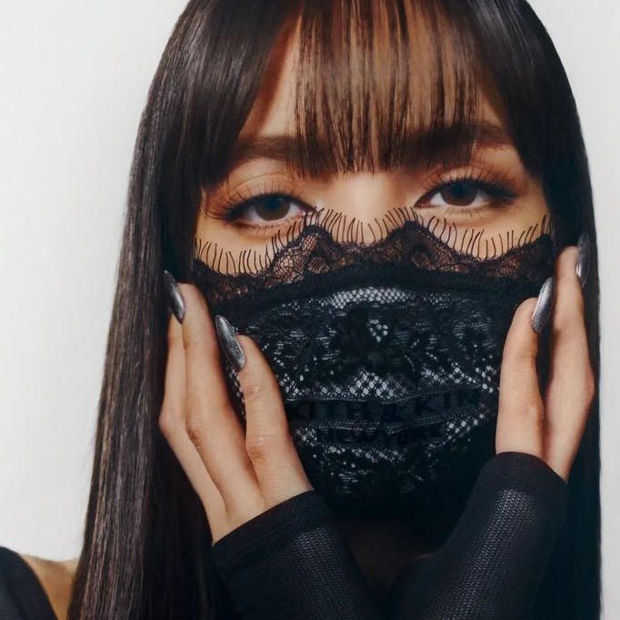 리사 (BLACKPINK) 최근 활동샷